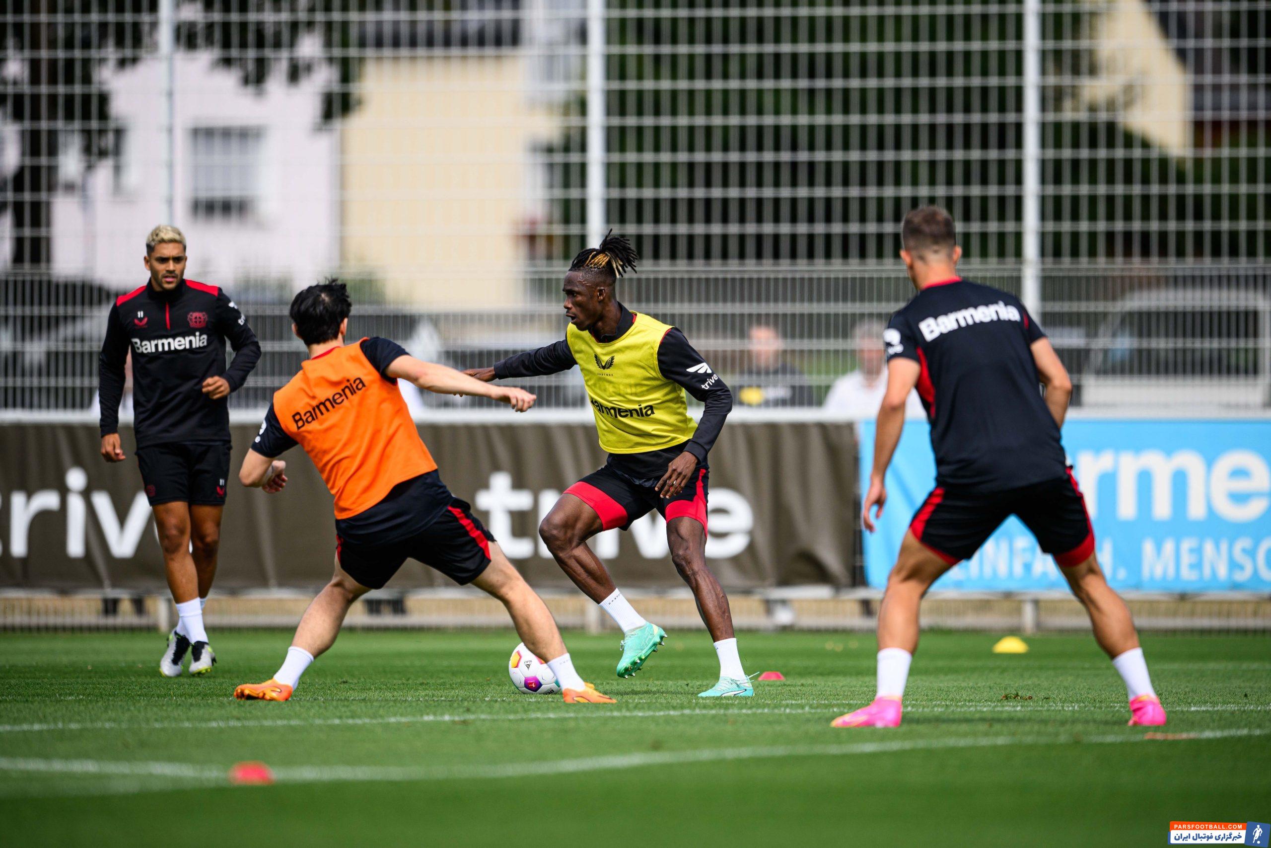 آزمون ؛ تصاویری از سردار آزمون در تمرینات بایرلورکوزن آزمون ؛ تصاویری از سردار آزمون در تمرینات بایرلورکوزن