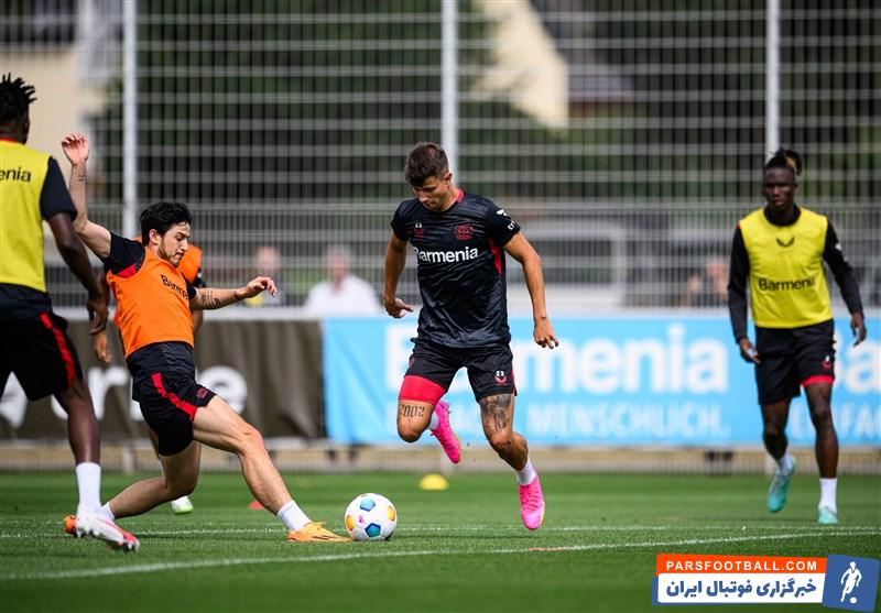 آزمون ؛ تصاویری از سردار آزمون در تمرینات بایرلورکوزن 