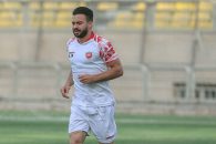 سروش رفیعی با ظاهری متفاوت در بازی مقابل مس رفسنجان حاضر شد
