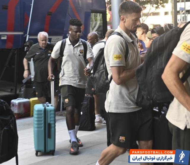 بارسلونا ؛ عکس و امضای ستاره های بارسلونا با هواداران در لس آنجلس آمریکا