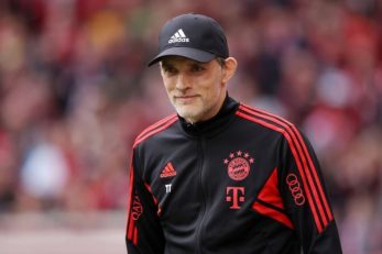 بایرن مونیخ ؛ دوچرخه سواری بازیکنان بایرن برای طی کردن مسیرمحل اقامت تا تمرین