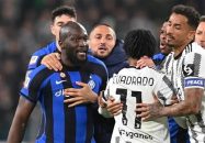 یوونتوس ؛ تجمع هواداران یوونتوس مقابل دفتر باشگاه و مخالفت با خرید لوکاکو