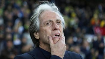 الهلال ؛ ژرژ ژسوس : دوست دارم سیلوا به الهلال بیاید