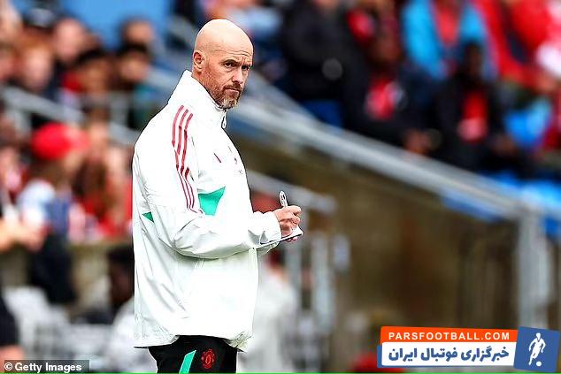 مونت ؛ تن هاخ : مونت چیز جدیدی در بخش هافبک به ارمغان میآورد