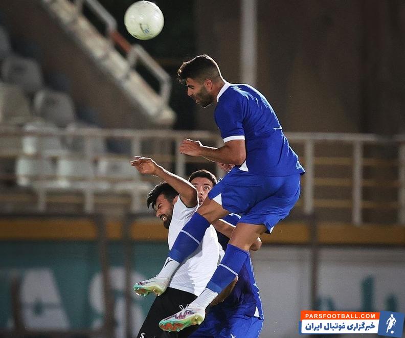 ستار همدانی پیشکسوت استقلال درباره عملکرد مدیران آبی صحبت کرد