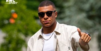 امباپه ؛ موافقت امباپه با بخشش 150 میلیون یورو پاداش وفاداری به پی اس جی