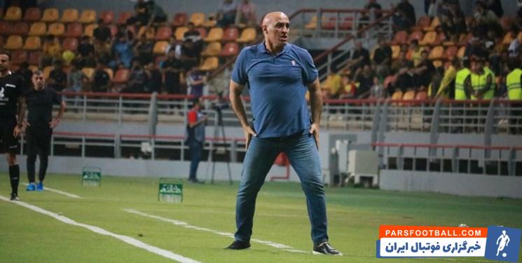 فولاد ؛ گلایه های منصوریان از توهین های هواداران فولاد