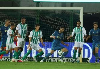 پورتو در حضور ستاره ایرانی خود مقابل حریفش به برتری رسید