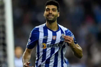 استفانو پیولی سرمربی میلان درباره احتمال جذب طارمی صحبت کرد