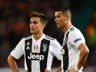 دیبالا : هیچکس نمیتواند کاری را که رونالدو و مسی در فوتبال انجام دادهاند تکرار کند