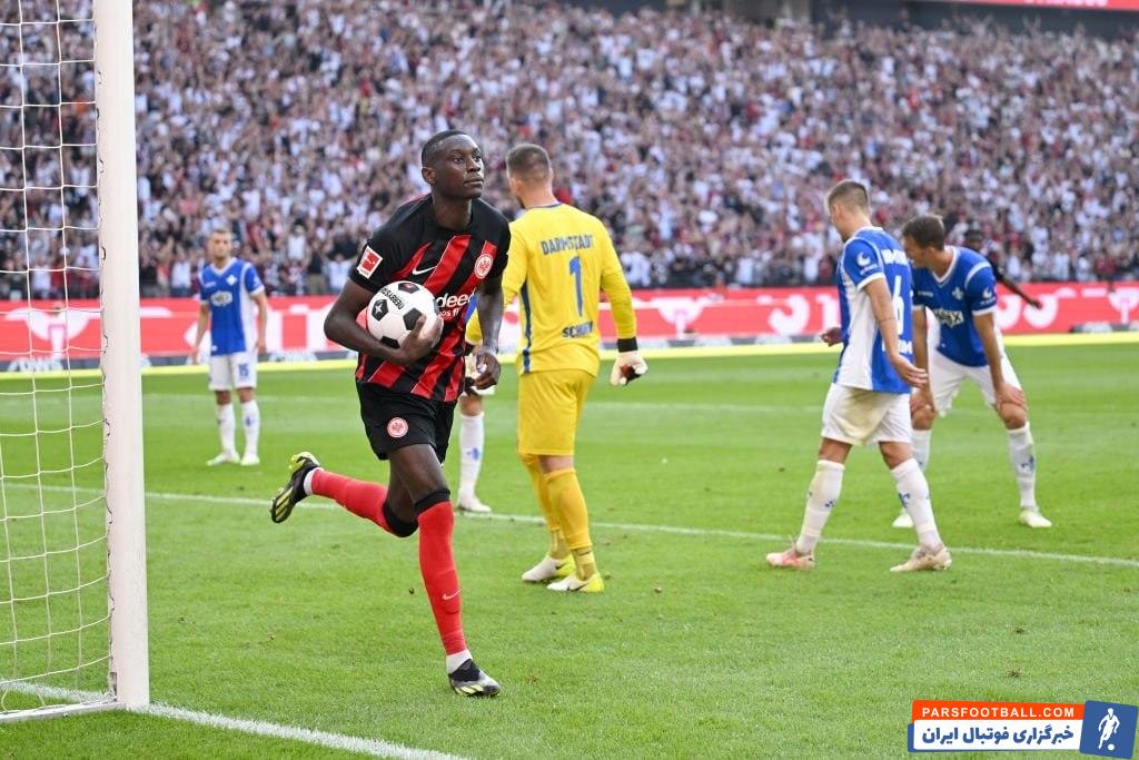 موآنی ؛ مارکوس کورشه، مدیر ورزشی آینتراخت : اصلا قصدی برای فروش موآنی نداریم