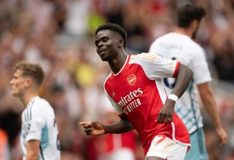 ساکا ؛ فرگوسن : بوکایو ساکا به خوبی از فرصت هایش استفاده می کند