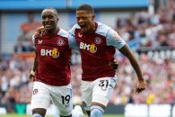 بایی ؛ شکایت هوادار استون ویلا از بایی به خاطر حاضر نشدن برای گرفتن عکس یادگاری