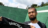 سانچز در حد ترکیب ثابت چلسی در دروازه نیست