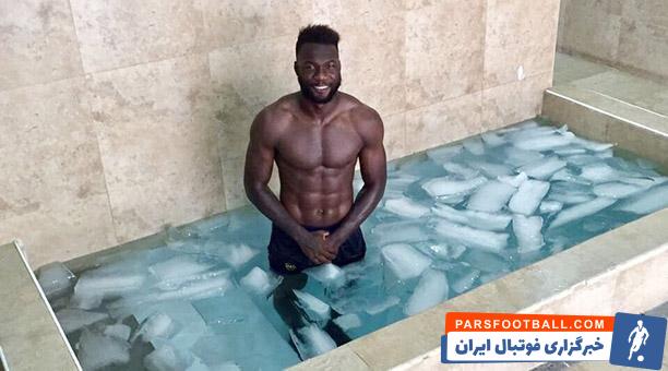 عکس‌| عضلات آماده بمب پرسپولیسی‌ها