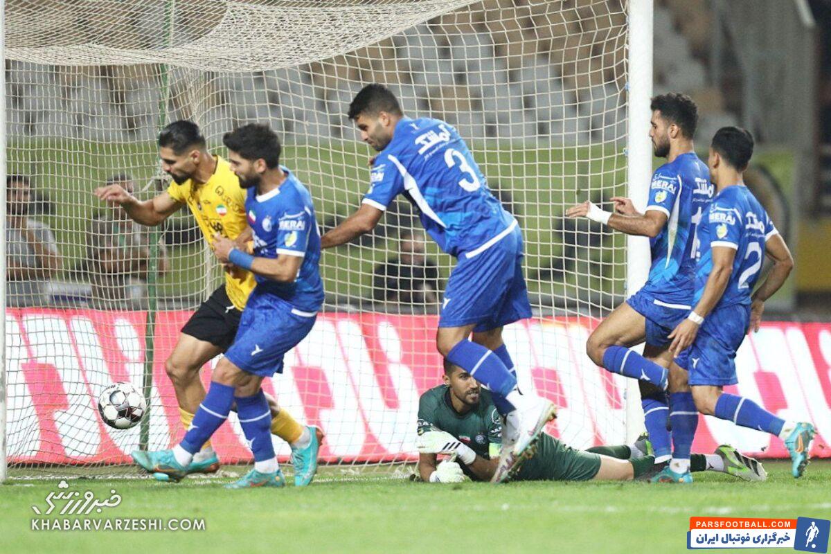 رأی سپاهان به ضرر استقلال و به نفع پرسپولیس شد/ مگر رضا اسدی به استقلال گل نزد؛ چرا ۳ امتیاز بازی را برنمی‌گردانید؟