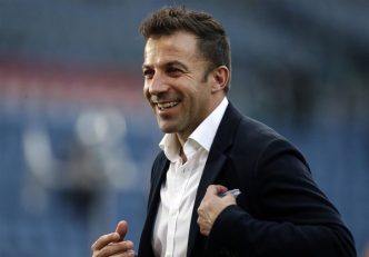 دل پیرو ؛ اقدام دل پیرو برای اخذ مدرک مربیگری‌ حرفه‌ای (پرو) یوفا