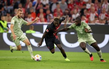 بونیفاس و ثبت چهار گل و دو پاس گل در چهار بازی و یک گل در جام حذفی