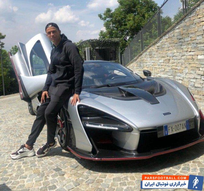 عکس| پارکینگ ماشین‌های لوکس رونالدو؛ ۱۰۰۰ میلیارد پوند در خانه Cr7