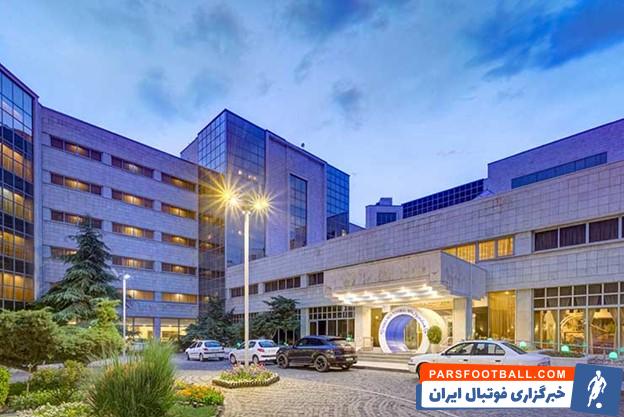 کدام هتل مشهد نزدیک ترین هتل به استادیوم فوتبال امام رضا میباشد؟