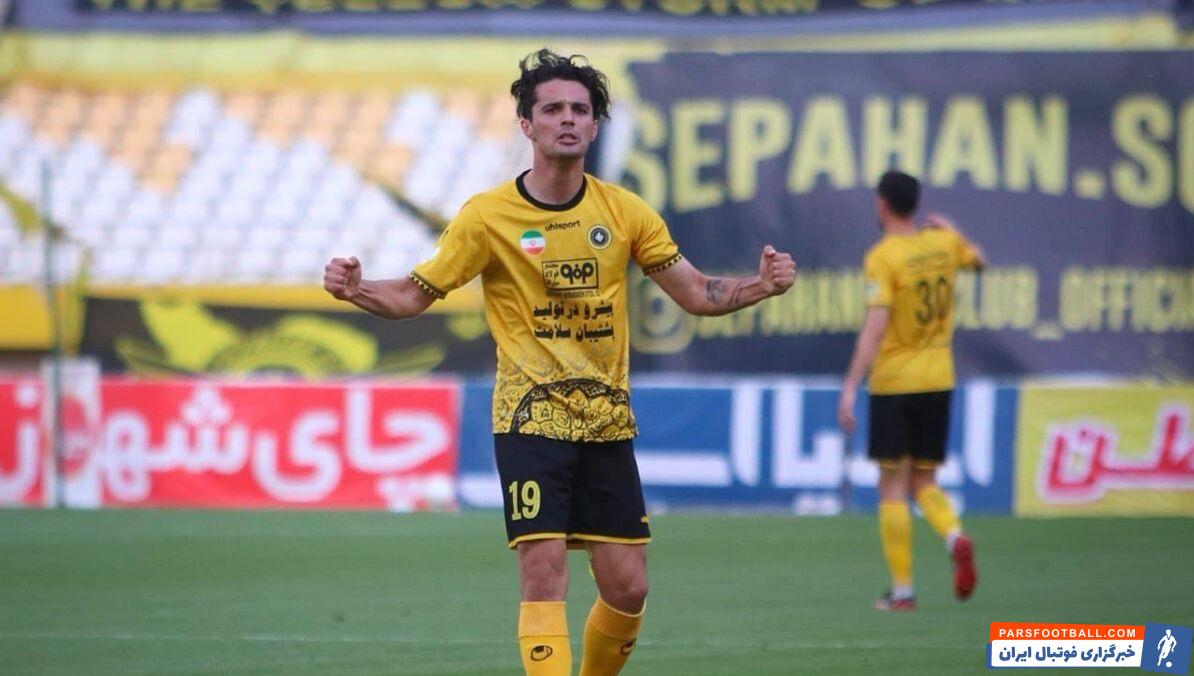 امید نورافکن با انتشار یک استوری از میثاقی انتقاد کرد و به پرسپولیس کنایه زد