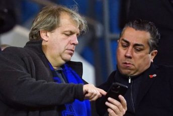 چلسی ؛ حمله هواداران چلسی به بهداد اقبالی