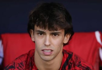 فلیکس آماده امضای قرارداد با بارسلونا