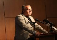 پرسپولیس ؛ خبیری : استقلال خودش سرتاپا مشکل است