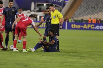 پشت پرده عصبانیت یحیی گل محمدی از داور دیدار مقابل النصر چه بود ؟