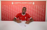 لیورپول ؛ اندی رابرتسون خطاب به گراونبروخ : بالاخره یک بازیکن هلندی خوب گرفتیم