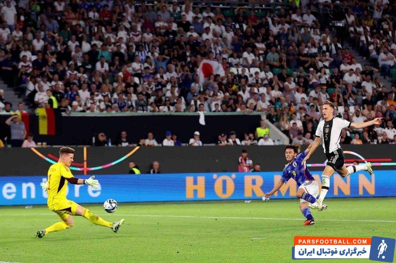 آلمان ؛ مارک آندره تراشتگن : همیشه آسان است که بگوییم مشکل مربی است