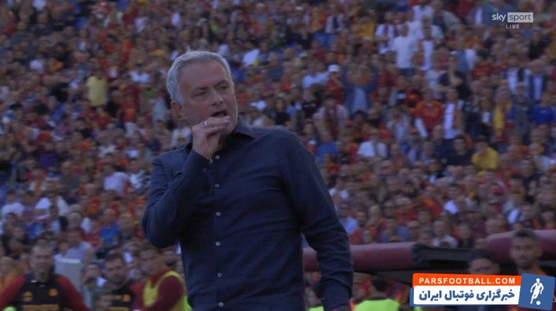 رم ؛ اخراج مورینیو به خاطر تمسخر سرمربی مونزا 