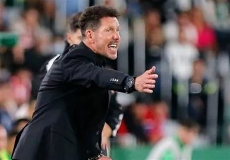 اسلوت : سیمئونه بهراحتی تحریک و عصبانی میشود