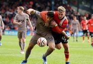 تاتنهام ؛ برتری یک بر صفر تاتنهام برابر لوتون در بازی خارج از خانه