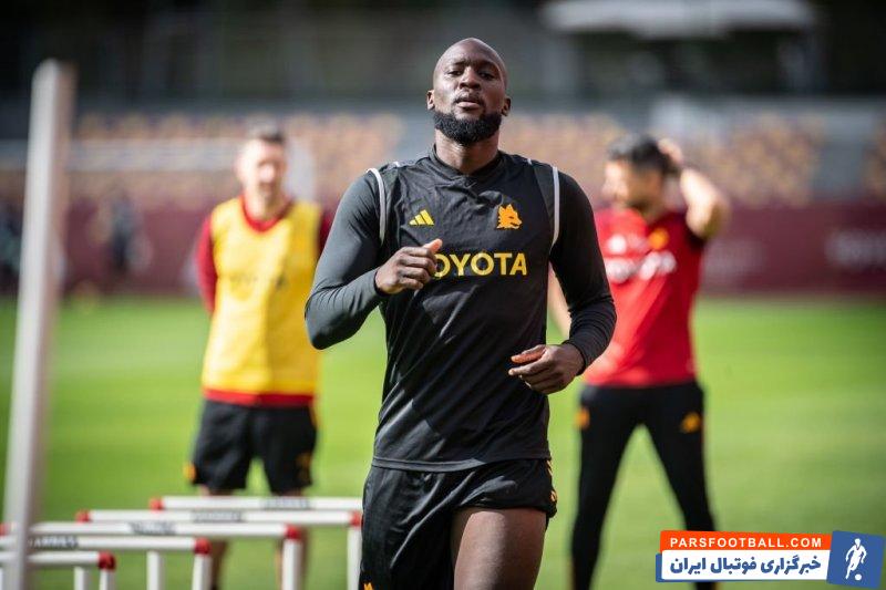 اینتر ؛ بنر هواداران اینتر برای لوکاکو : « عوضی حال بهم زن! در میلان منتظرت هستیم.»