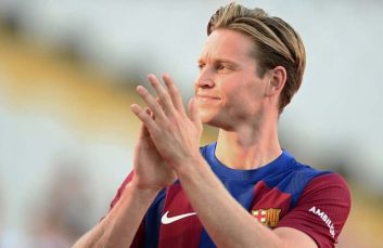 بارسلونا ؛ خوان لاپورتا : پیشنهاد 100 میلیون یورویی برای دی‌یونگ را رد ‏کردیم