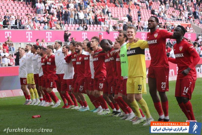 بوندسلیگا ؛ جشن برد دسته جمعی بازیکنان اشتوتگارت پس از برد برابر کلن