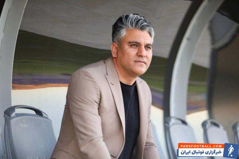 تراکتور ؛ کرمانشاهی : باختیم چون بچهها در نیمه اول شمس آذر را دست کم گرفته بودند