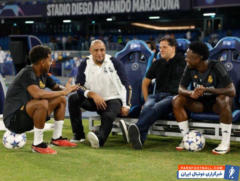 کارلوس ؛ حضور روبرتو کارلوس در تمرین رئال مادرید در شهر ناپل