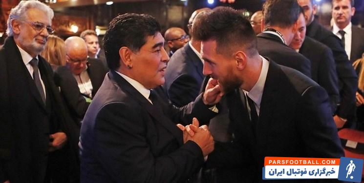 مسی ؛ هدیه تابلوی نقاشی با تصاویر لیونل مسی و دیگر مارادونا والتر کلم به مسی