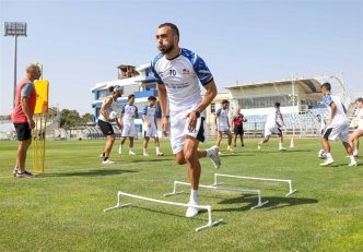 رستمی مهاجم تراکتور : هدف ما قهرمانی است و برای برد استقلال به تهران می رویم