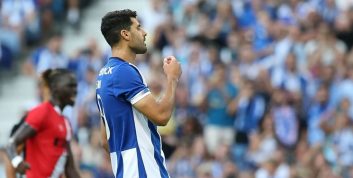 مهدی طارمی عملکرد ضعیفی در دیدار مقابل آنتورپ داشت