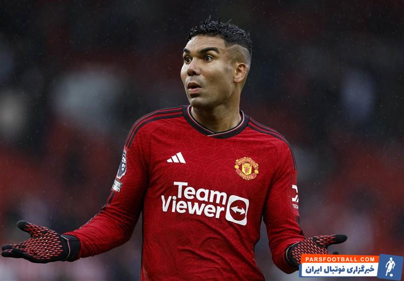 کاسمیرو منچستریونایتد را ترک نمی کند