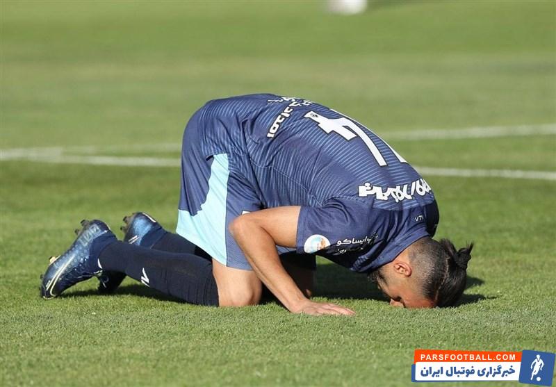 پاکدل : برای جلوگیری از برخورد به یک کامیون از جاده منحرف شده و به پایین پرتاب شدم