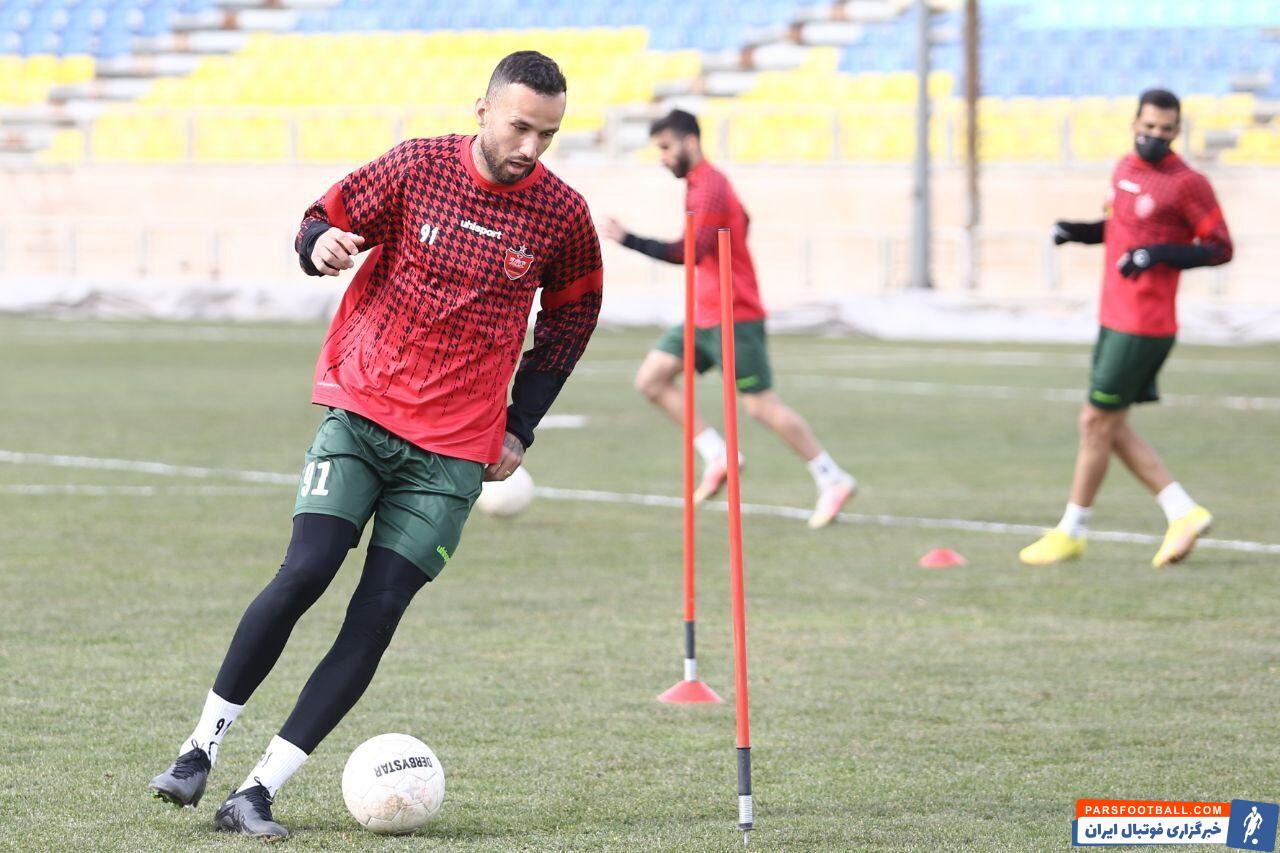 لئاندرو پریرا از باشگاه پرسپولیس شکایت کرد