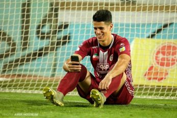 پیام نیازمند به برتری مقابل نیروی هوایی عراق واکنش نشان داد