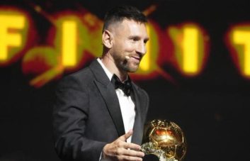 مسی ؛ ژروم روتن، ستاره سابق پاری سن ژرمن : توپ طلا باید به هالند داده میشد