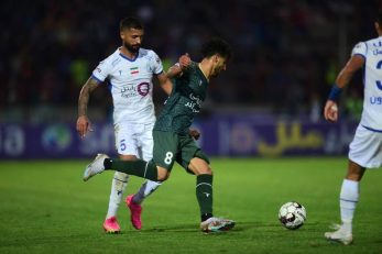 شاهرخ بیانی پیشکسوت استقلال به دیدار مقابل تراکتور واکنش نشان داد