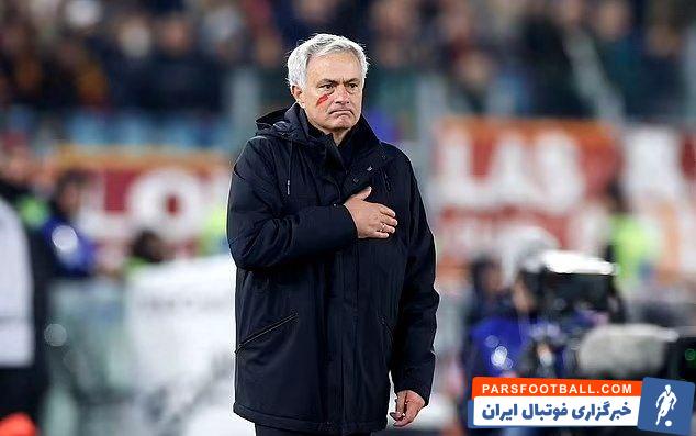 رم ؛ خوشحالی گل مورینیو با پسر توپ جمع کن بعد از گل سوم رم به اودینزه