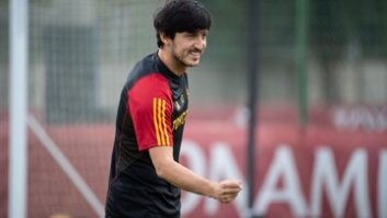 رم به درخشش ستاره ایرانی خود واکنش نشان داد